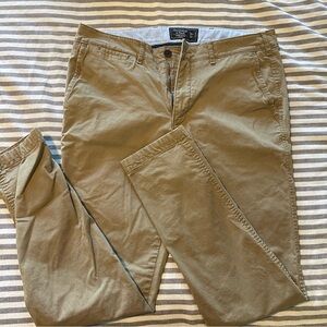 Abercrombie & Fitch Dark Khaki Mens Chinos